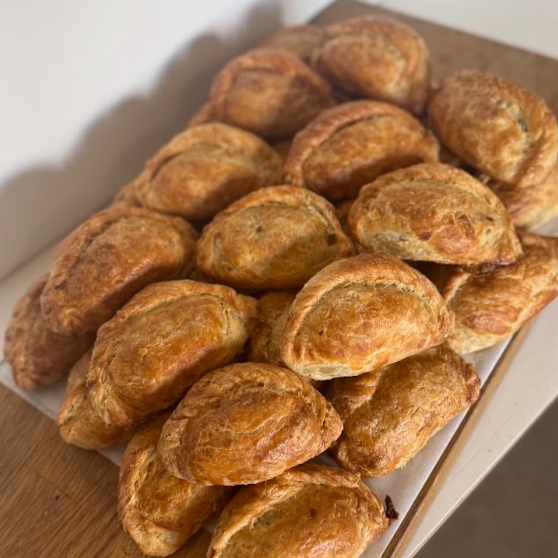 30 Pisky Pasties